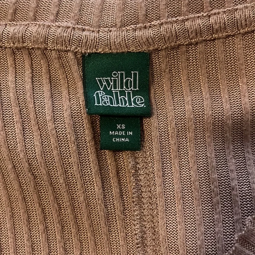 Target, Wild Fable top - Picture 2 of 2